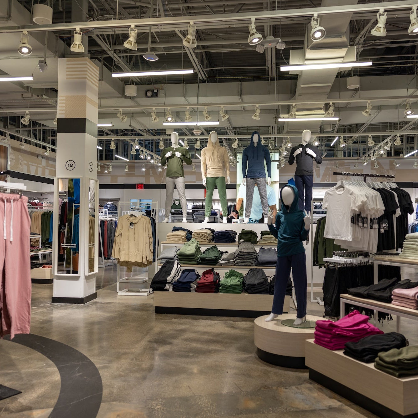 Top Selling Amazon Brand, Real Essentials Announces its First Retail Store in Florida!