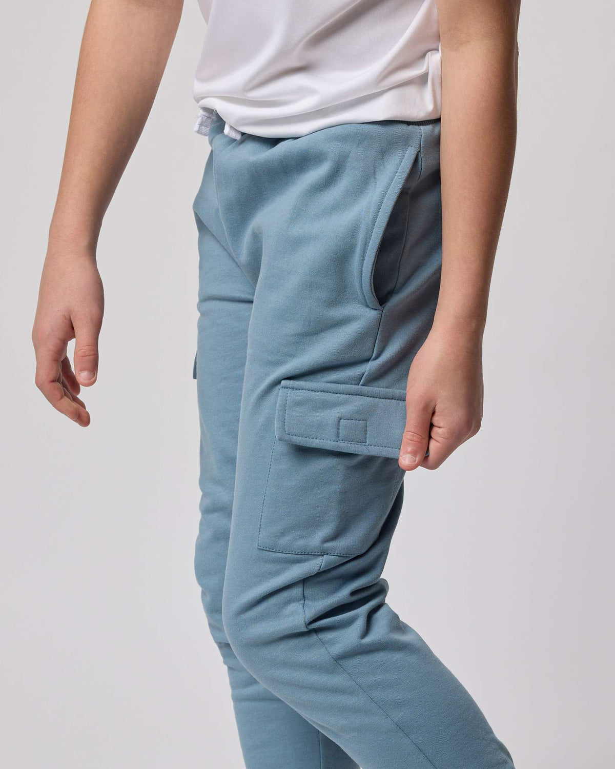 Real Essentials 3 Pack Boys' Cotton Cargo Fleece Joggers Sweatpants Pockets Athletic Kids - Set 7
