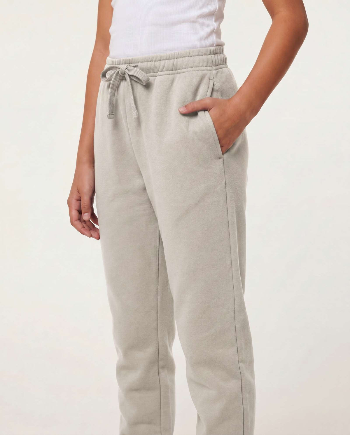 Real Essentials 3 Pack Girls' Cotton Fleece Joggers Sweatpants Kids Teens Pants Sweats - Solid Black, Solid Choc. Torte, Solid Moonbeam