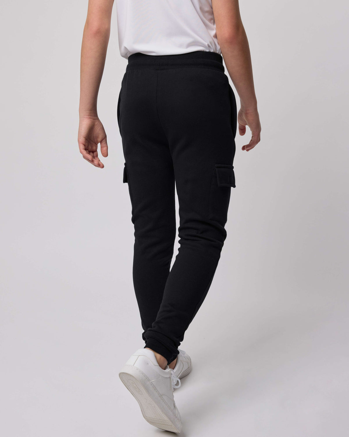 Real Essentials 3 Pack Boys' Cotton Cargo Fleece Joggers Sweatpants Pockets Athletic Kids - Set 5